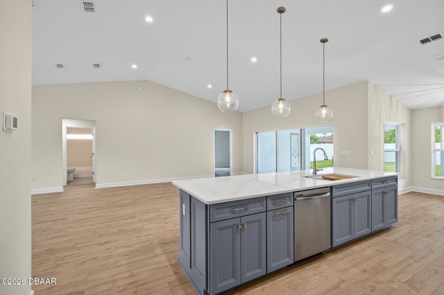15 Eric Drive, Palm Coast, FL 32164