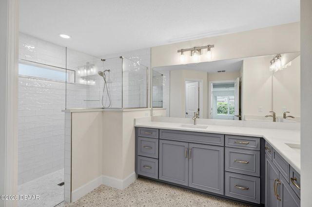 15 Eric Drive, Palm Coast, FL 32164
