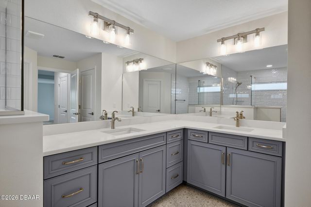 15 Eric Drive, Palm Coast, FL 32164