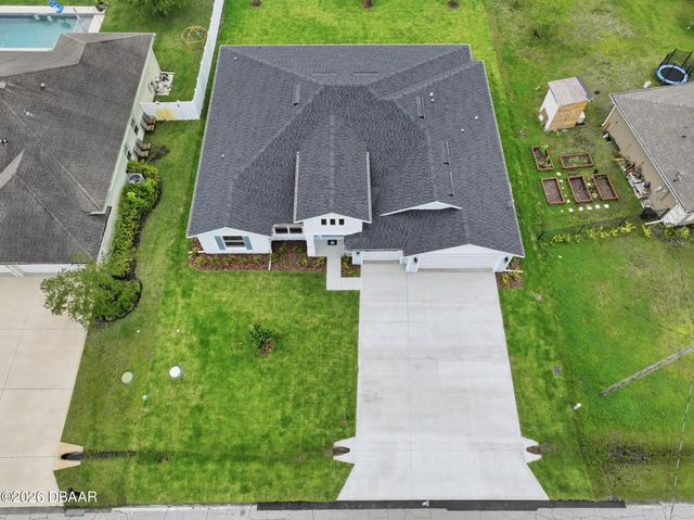 15 Eric Drive, Palm Coast, FL 32164