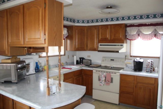2909 Hammond Ave, Superior, WI 54880