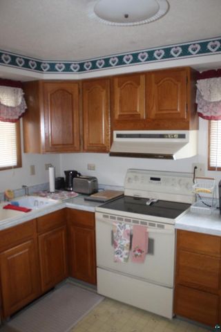 2909 Hammond Ave, Superior, WI 54880