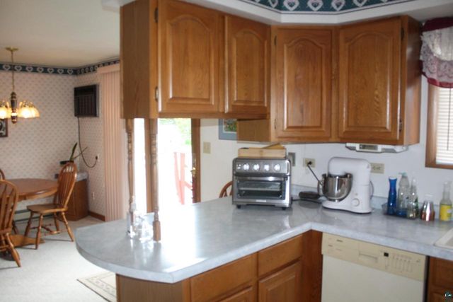 2909 Hammond Ave, Superior, WI 54880