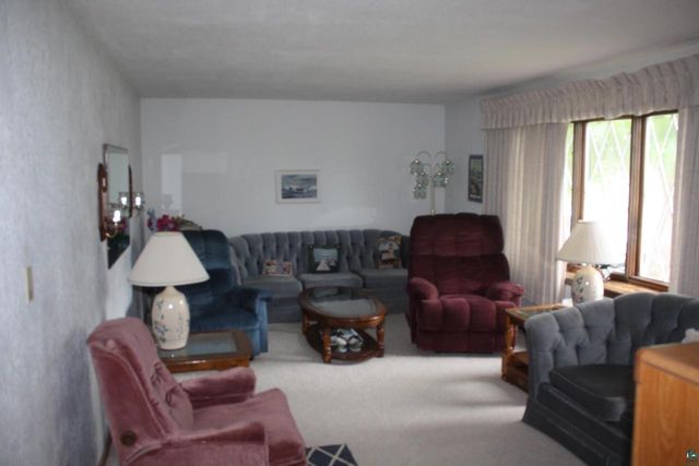 2909 Hammond Ave, Superior, WI 54880