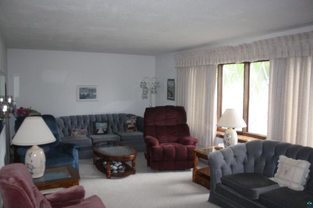 2909 Hammond Ave, Superior, WI 54880
