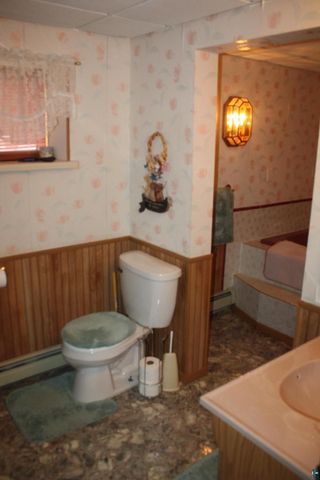 2909 Hammond Ave, Superior, WI 54880