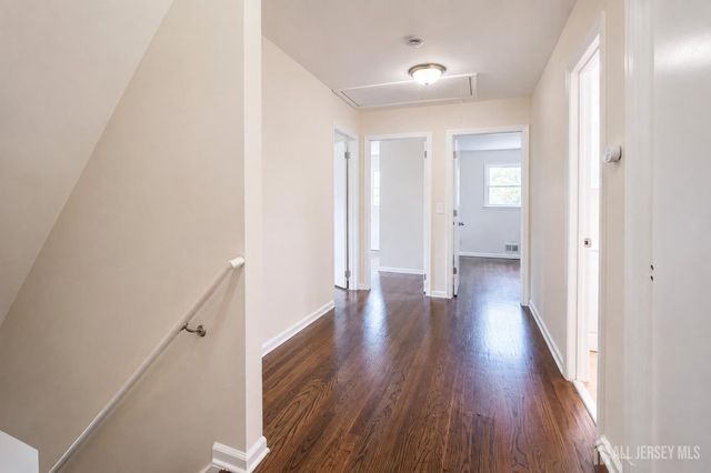 25 Lincoln Avenue, Piscataway, NJ 08854