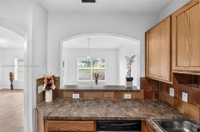 4406 Windmill Palm Way, Greenacres, FL 33463