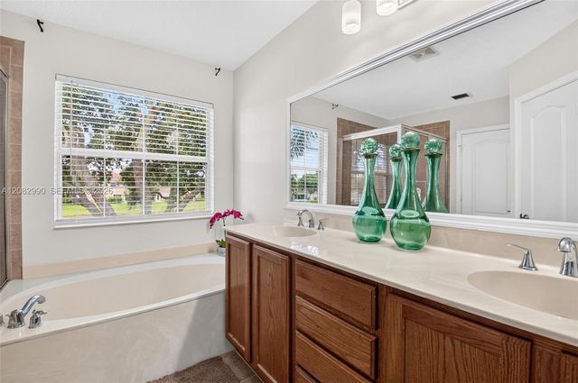 4406 Windmill Palm Way, Greenacres, FL 33463
