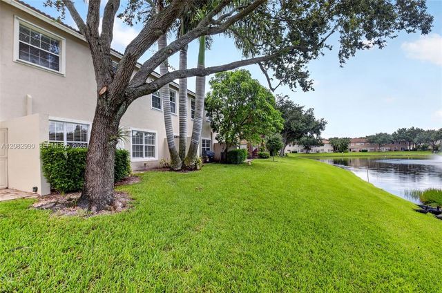 4406 Windmill Palm Way, Greenacres, FL 33463