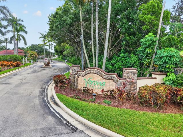4406 Windmill Palm Way, Greenacres, FL 33463