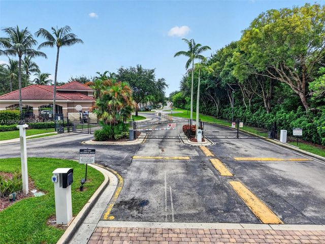4406 Windmill Palm Way, Greenacres, FL 33463