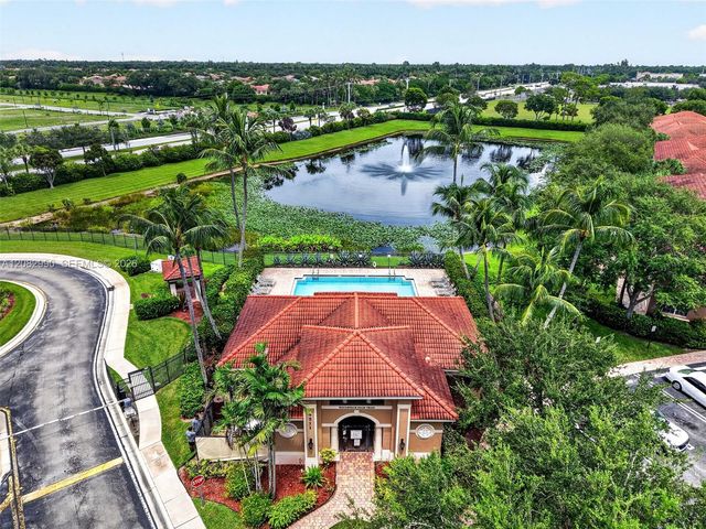 4406 Windmill Palm Way, Greenacres, FL 33463