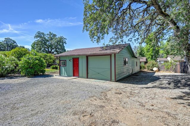 6633 Lindberg Ave, Placerville, CA 95667