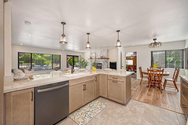 6633 Lindberg Ave, Placerville, CA 95667