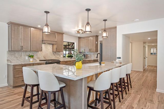 6633 Lindberg Ave, Placerville, CA 95667