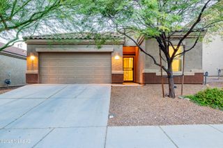 12231 E Becker Drive, Vail, AZ 85641