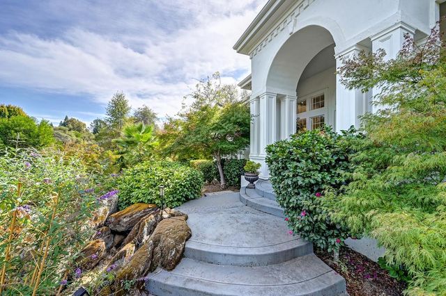 6207 Calle Montalvo Cir, Granite Bay, CA 95746