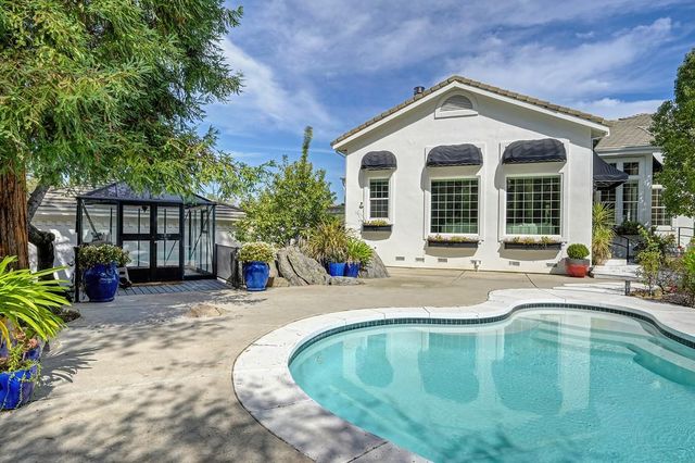 6207 Calle Montalvo Cir, Granite Bay, CA 95746