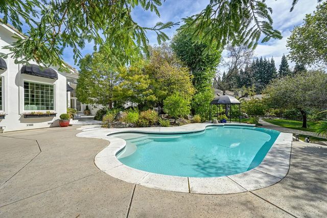 6207 Calle Montalvo Cir, Granite Bay, CA 95746