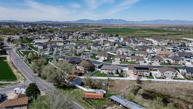 3320 NORTH PLAIN CITY RD, Plain City, UT 84404