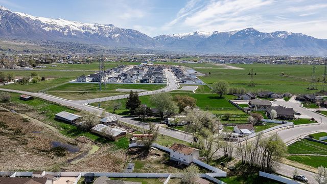 3320 NORTH PLAIN CITY RD, Plain City, UT 84404