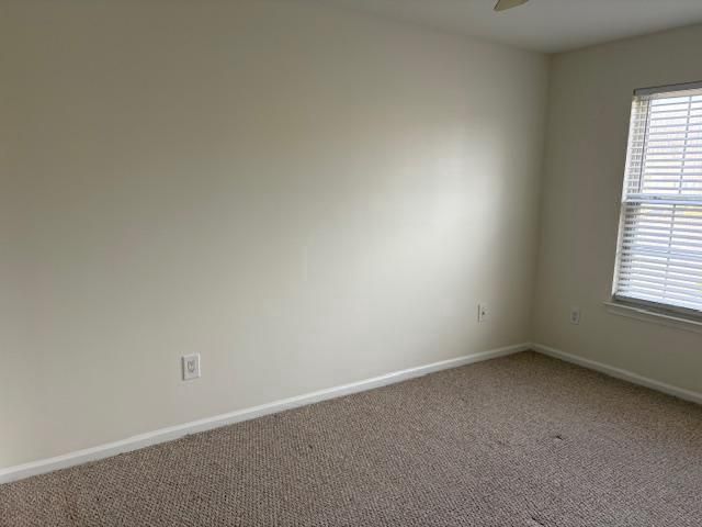 2403 BEACON DR, Sicklerville, NJ 08081