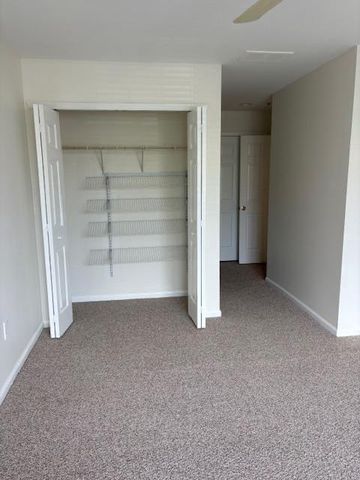 2403 BEACON DR, Sicklerville, NJ 08081