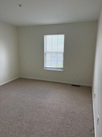 2403 BEACON DR, Sicklerville, NJ 08081