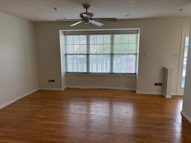 2403 BEACON DR, Sicklerville, NJ 08081