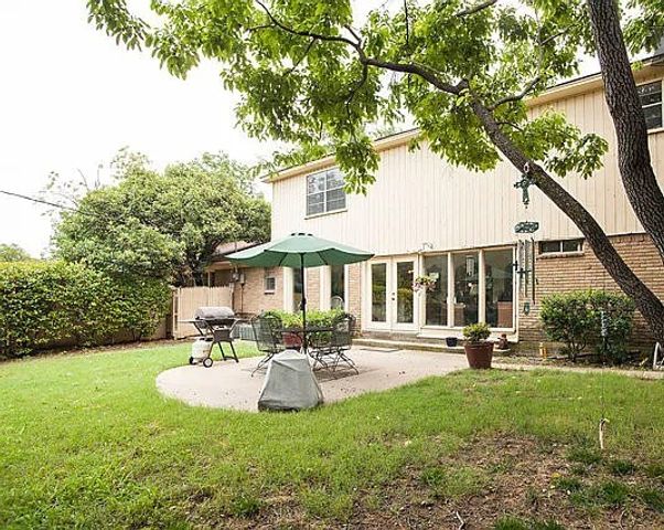 6615 Lyndon B Johnson Freeway, Dallas, TX 75240