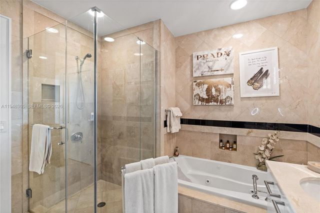 3350 SW 27 Ave PH-2203, Coconut Grove, FL 33133