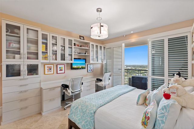 3350 SW 27 Ave PH-2203, Coconut Grove, FL 33133