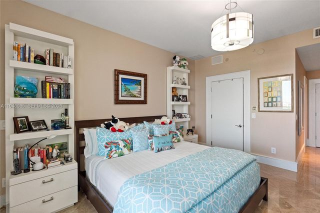 3350 SW 27 Ave PH-2203, Coconut Grove, FL 33133