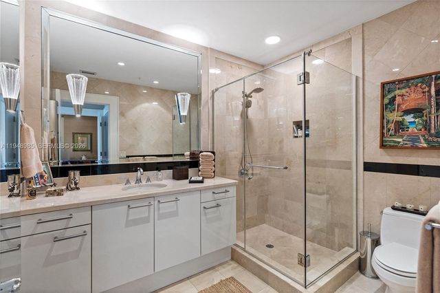 3350 SW 27 Ave PH-2203, Coconut Grove, FL 33133