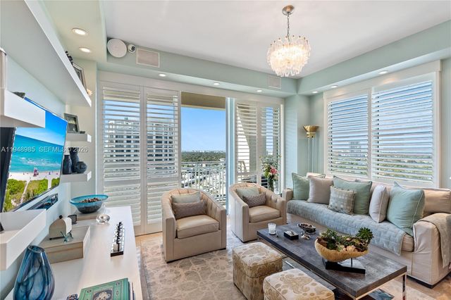 3350 SW 27 Ave PH-2203, Coconut Grove, FL 33133