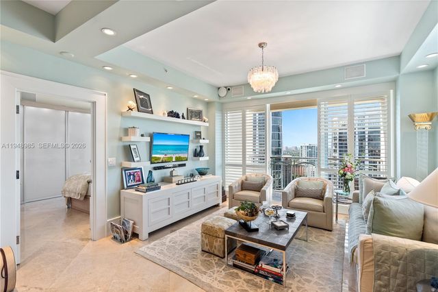 3350 SW 27 Ave PH-2203, Coconut Grove, FL 33133