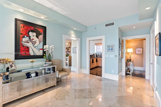 3350 SW 27 Ave PH-2203, Coconut Grove, FL 33133