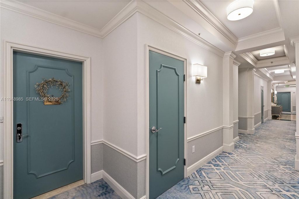 3350 SW 27 Ave PH-2203, Coconut Grove, FL 33133