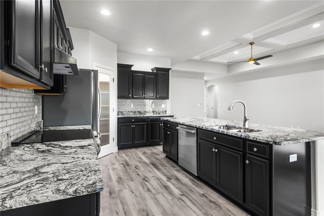 9821 N Vista Drive, Kingman, AZ 86401