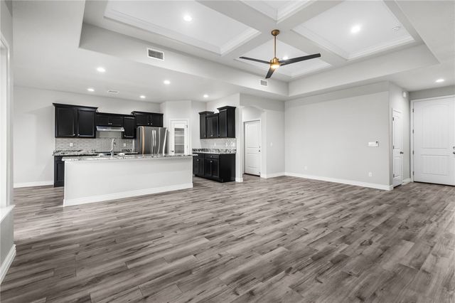 9821 N Vista Drive, Kingman, AZ 86401