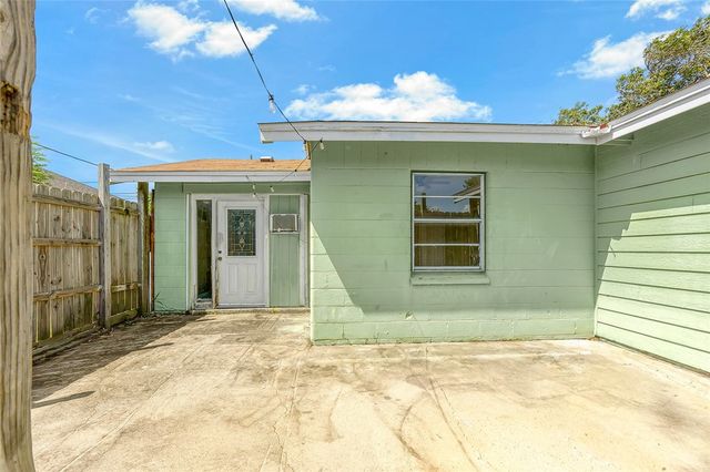 438 Valerie, Corpus Christi, TX 78418