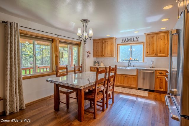 2264 Parker Canyon Rd, Bonners Ferry, ID 83805