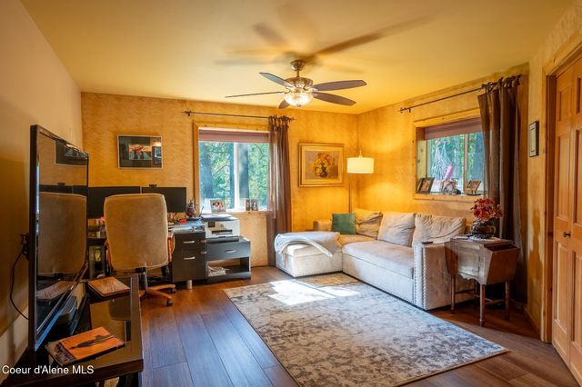 2264 Parker Canyon Rd, Bonners Ferry, ID 83805