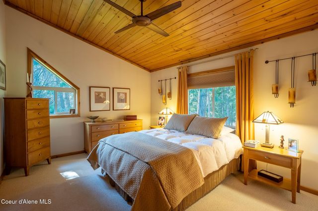 2264 Parker Canyon Rd, Bonners Ferry, ID 83805