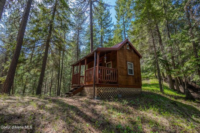 2264 Parker Canyon Rd, Bonners Ferry, ID 83805