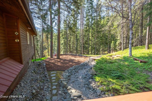 2264 Parker Canyon Rd, Bonners Ferry, ID 83805