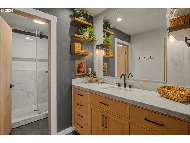 16515 Nw HIGHWAY 47, Banks, OR 97106