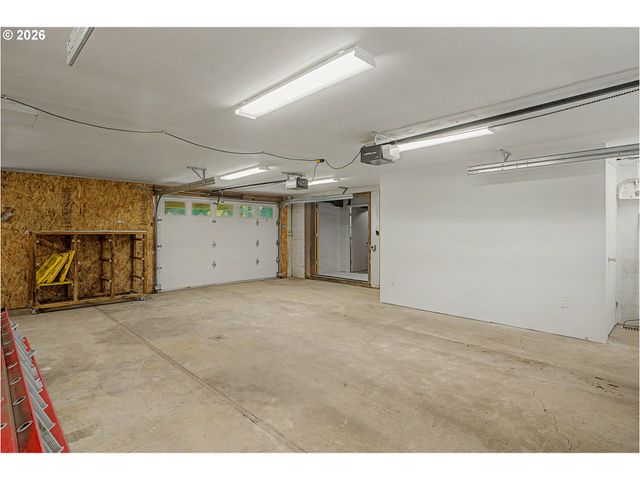 16515 Nw HIGHWAY 47, Banks, OR 97106