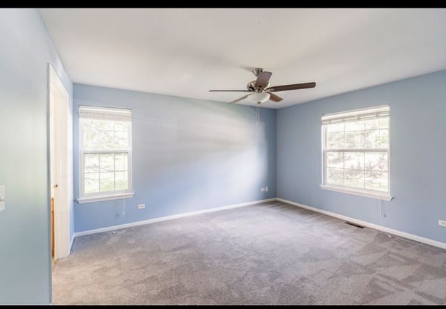 1202 N Red Oak Circle 2, Round Lake Beach, IL 60073